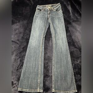 Idyllwind Miranda Lambert Med dark Blue Flare Jeans